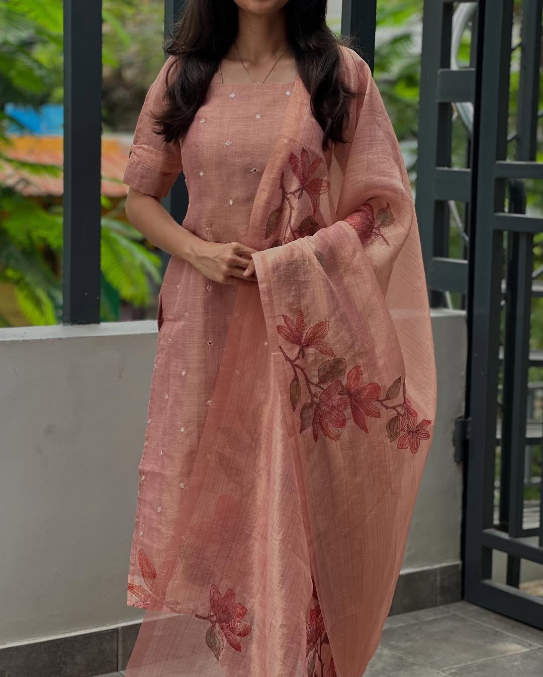 Premium Crush tissue kurti with mirror work